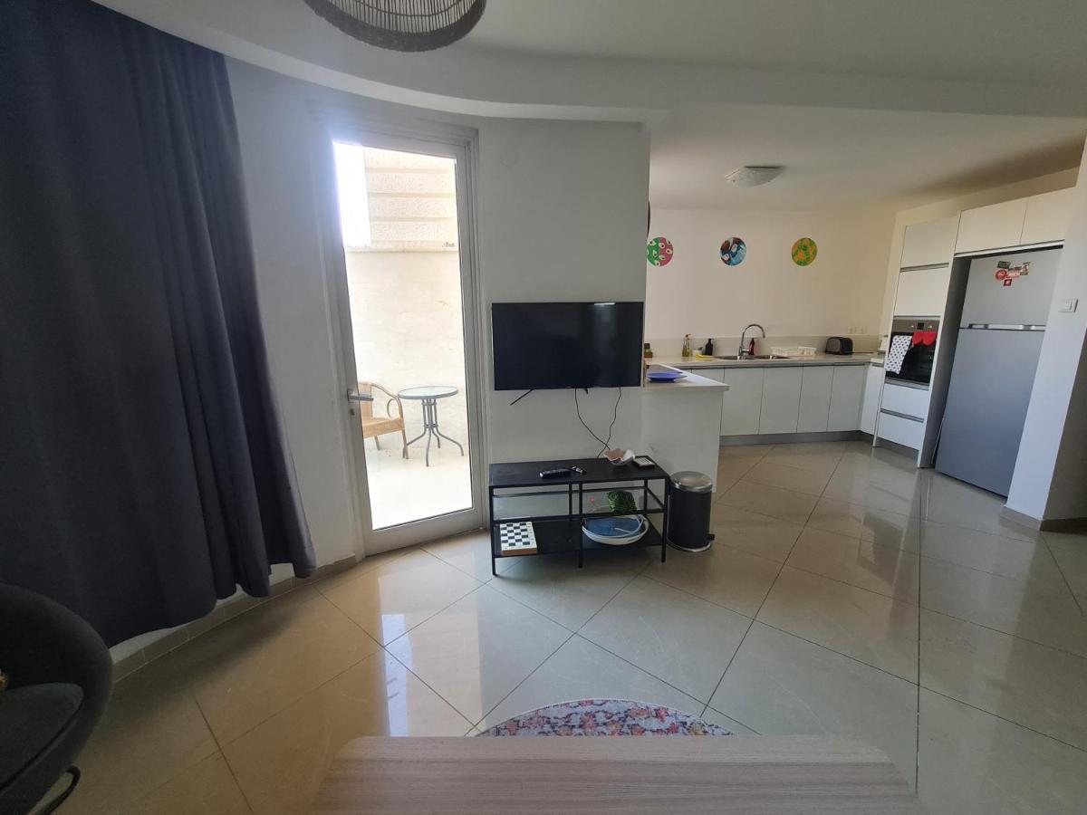Luxury Exclusive Top Class Apartments Near The Sea With Pool Эйлат Экстерьер фото